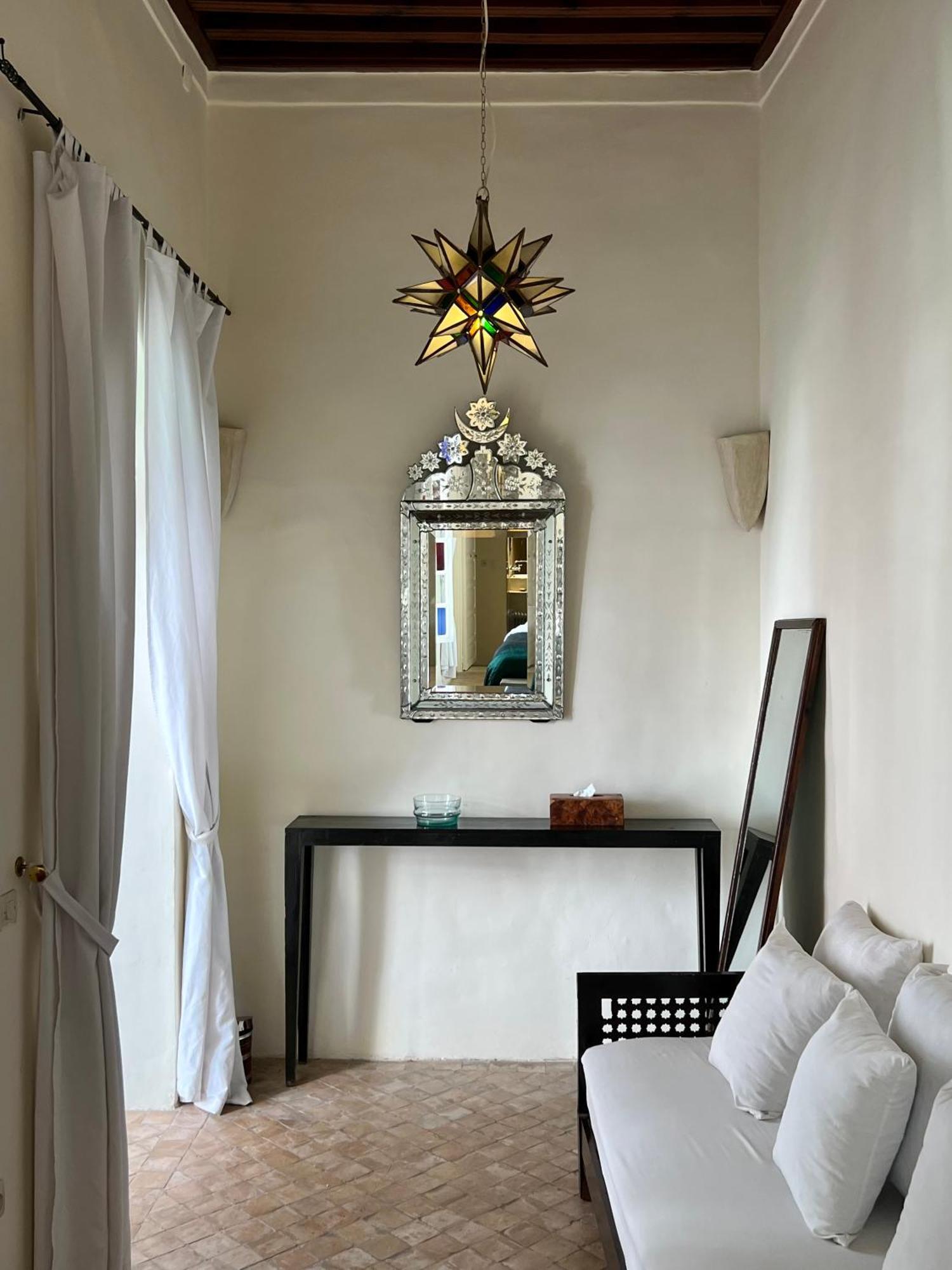 Tizwa Marrakech Bed and breakfast